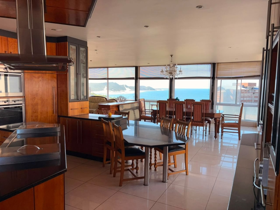 7 Bedroom Property for Sale in Quigney Eastern Cape